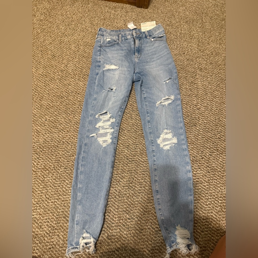 American eagle Distressed Light Blue Women's Jeans